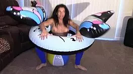 Alexis Rain Grinds Her Bodybuilder Body Till Orgasm