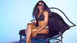 Amateur Teen 18+ Teases Me in Her Tight Bikini