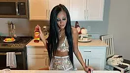 Willow Lanskys Topless Food Reviews Lesters Fixins Bacon Soda