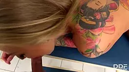 Kayla Green: Doctor, enjoy my blowjob