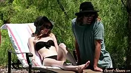 情感骑乘：优雅继女18+在勺子位操到高潮