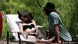 情感骑乘：优雅继女18+在勺子位操到高潮