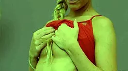 Hottie Thrilled by Intense Dildo Solo Play