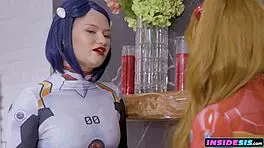 Sexy Cosplay Girls Trade Stepbrothers' Cocks to Reach Cumicon Event