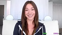 teen gets anal fingered and fucked 😈