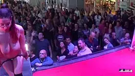 diana rius zenda and yemaya gonzalez fuck in public lesbian threesome