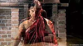 Gorgeous skinny indian teen 18+ performs erotic dance and finger-fucking session.