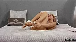 Awesome Teen 18+ie Masturbates Tight Vagina Until She’s Coming Hard Every Time