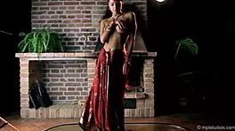 Gorgeous skinny indian teen 18+ performs erotic dance and finger-fucking session.