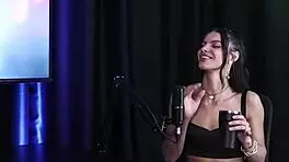 Started as escort after job loss, never thought I'd take 3 in my ass - Debora Andrade!