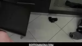 i learn to calm down from stepmom's sexy lessons, slimthick vic