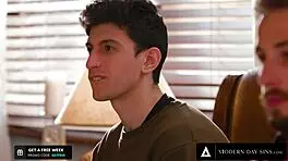 Sneaky STEPSIS Alexis Tae ENJOYS Rough ANAL Before STEPBRO Comes