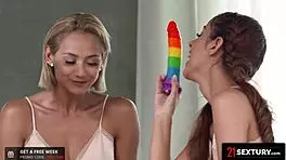 21Sextury Veronica Leal Organizes Pussy Eating Circle During Naughty Lesbian Sleepover!