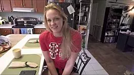 My girlfriend's hot older step sister Mia Vallis