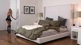 女同志闺蜜Cherie Deville和Kendall Katson联手玩Aaliyah Love