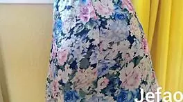 young woman contacts for meeting with mature man