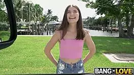 Eliana Rose，低调怪咖，在公交车上猛骑