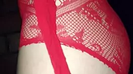 Chica Sexy De Body Rojo Hot Con Coño Cremoso Y Apretado Recibe Polla En Video Porno Casero Part 1