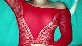 Chica Sexy De Body Rojo Hot Con Coño Cremoso Y Apretado Recibe Polla En Video Porno Casero Part 1