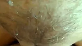 FROTANDO FOLLANDO BUEN COÑO MOJADO, SHE MOANS LOUD AS COCK CREAMPIES HER