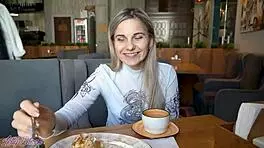 嘿Letty Black，在拥挤咖啡厅感受遥控跳蛋？