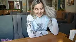 嘿Letty Black，在拥挤咖啡厅感受遥控跳蛋？