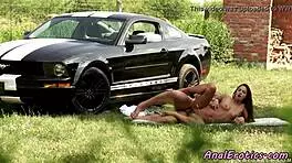 欧洲18岁妹子户外骑屌肛交