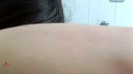 mi hermanastra caliente distraida lavando ropa para buena follada enorme polla