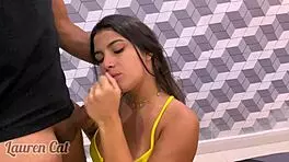 gata safada louca de desejo, dando tudo e levando gozada na boca