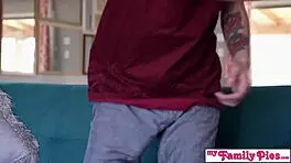 Kylie Quinn Feels Surprise Poking! Says To Stepbro Before Deepthroat.