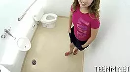 Is babe courtney loxx sucking that rod for cash? Watch her bent over!