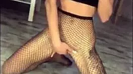 Sexy Tattooed Babe Sucks Big Dick and Handjobs to Cum in Mouth