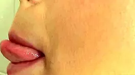 kiki cyrus and haley hill finger each other in lesbian foot fetish 😍