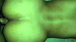 morena le gusta estar desnuda en su habitacion hermanastro cachondo se mete a la habitacion de su hermanastra mientras ella descansa la cojo duro y profundo de perrito