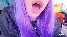 big booty girl begs to have her pussy filled with cum.