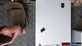 Stunning Thief Caught And Analyzed By LP Officer!