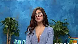 Hot Eighteen-Year-Old Beauty Receives Nuru Massage Blowjob!