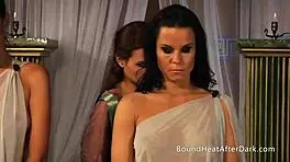 Voyeur Lesbian Maid Spying And Orgasming From Masturbation