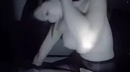 嗯，那个漂亮老师妹子让我疯狂，你懂吗？