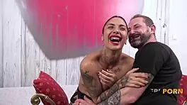 Valeria Del Rio Dominates Old Man With Feet