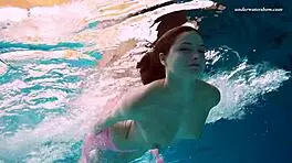 OMG, liza bubarek is such a hot underwater mermaid babe!!