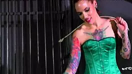 Silvia Rubi Trains Melissa With Whipping!