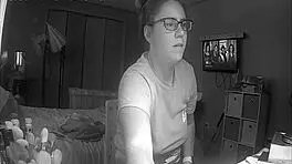 淫荡少女跳过作业自慰隐藏摄像头色情