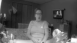 淫荡少女跳过作业自慰隐藏摄像头色情