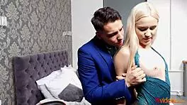 hot blonde nikki hill fucking like a pro 😏