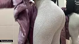 Pick up fitness coach at gym and fuck her rough at home 💪🏋️‍♀️