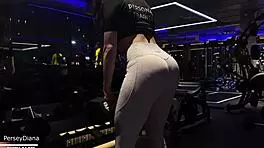 Pick up fitness coach at gym and fuck her rough at home 💪🏋️‍♀️