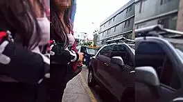 Estudiante Pillada Por Un Extra�o En La Calle Y Acepta Follar Duro En El Hotel A Cambio De Dinero