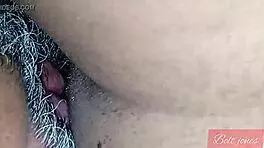 Casal Gozando Juntos: Horrana Squirt and Wild Shaking Climax Caught on Cam