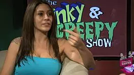 SAMANTHA RYAN INTERVIEWS RAYLENE ON THE KINKY SHOW!